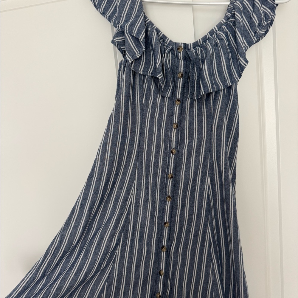 American Eagle Outfitters Navy and White Striped Top
